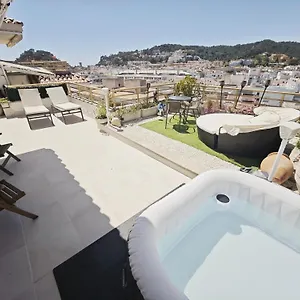 Luna With Jacuzzi, 5mins Walking To The Beach, Sea And Castle View Big Terrace Apartamento Tossa de Mar